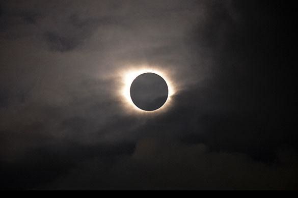 Жителі США в серпні побачать унікальне сонячне затемнення. У цей день очікують Велике американське повне сонячне затемнення.