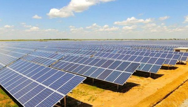 15 сіл на Херсонщині забезпечить електрикою сонячна електростанція. Команда ДТЕК ВДЕ ввела в експлуатацію Трифанівську сонячну електростанцію, яка генерує «зелену» електроенергію та здатна забезпечити електрикою 15 сіл у Херсонській області.