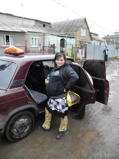 Як насправді живуть цигани в Україні (Фото).  Блиск і злидні.