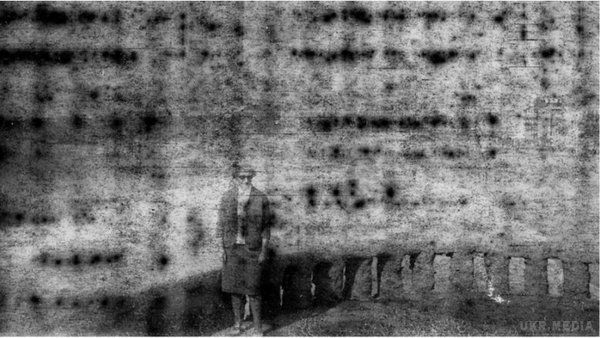 У камері 1929 року знайшли моторошні знімки. Фотограф знайшов у Zeiss Ikon 520/2 плівку зі знімками, які сильно його здивували.