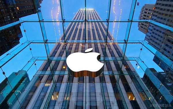 Apple запатентувала новий iPhone nano. Бюро по патентах і товарних знаків США опублікувало схвалену заявку Apple.