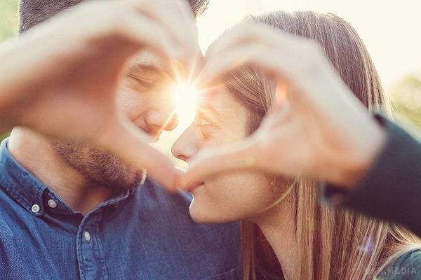 Як довго триватимуть ваші стосунки, допоможе дізнатися «формула любові» від фахівців. В ході опитувань і тестів вчені вивели деякі закономірності. 
