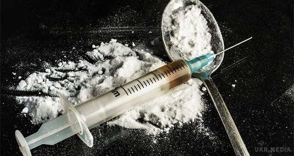Американці масово вмирають через наркотик, який в 50 разів сильніший за героїн
