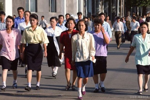 Як виглядають дівчата Північної Кореї (Фото). Красу не можна поневолити - найкрасивіші дівчата КНДР,