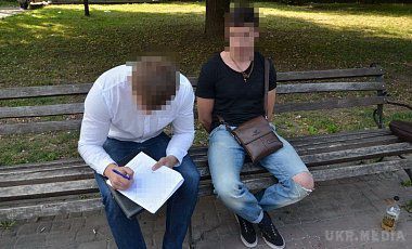 В Івано-Франківській області викрили виробників фальшивих ID. Зловмисники виготовляли ID-карти для замовників, яким був заборонений в'їзд в ЄС.