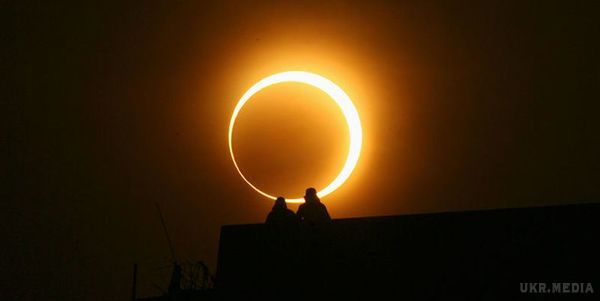 Сонячне затемнення 21 серпня 2017 року: коли й де дивитися. Серпень традиційно сповнений релігійних свят і астрологічних явищ.