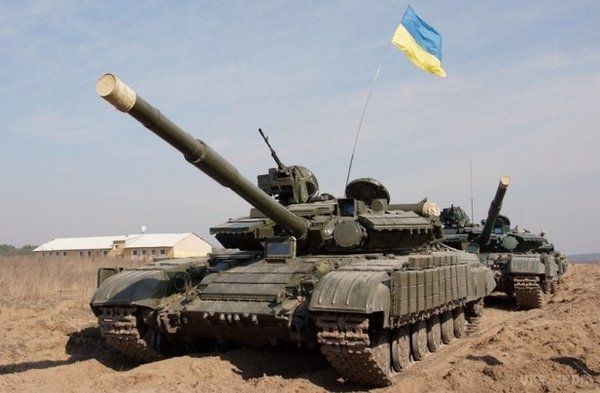 На Чернігівщині пройшли масштабні танкові змагання, стріляли з усіх боків. Військовослужбовці продемонстрували всьому світу професіоналізм української армії.
