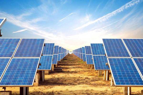 Китайські компанії побудують сонячні електростанції в Україні. Китайські компанії підписали протокол для реалізації проектів у сфері енергетики в Одеській, Миколаївській та Херсонській областях.