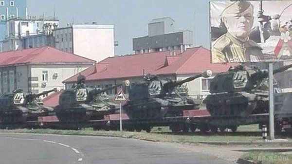 Росія перекидає в Білорусь військову техніку: з'явилися фото. Користувачі соцмереж показали, що РФ везе на навчання "Захід-2017".