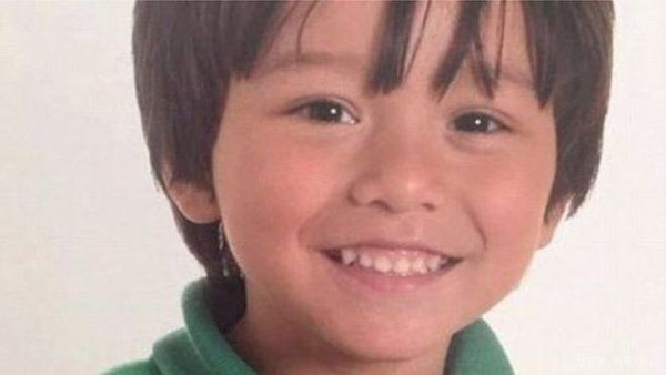 Зниклий в Барселоні австралійський хлопчик загинув під час теракту. Зниклий після теракту в Барселоні семирічний Джуліан Кадман з Австралії загинув при наїзді фургона на пішоходів на вулиці Рамбла