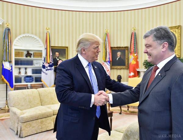 Трамп привітав Україну: Ми підтримуємо ваші прагнення. Американський лідер заявив, що США підтримують незалежність і суверенітет нашої країни.