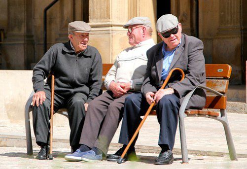 Найбільш багаті пенсіонери в Україні -  де вони живуть і скільки отримують. Середній розмір пенсії судді – більше 22 тисяч гривень.