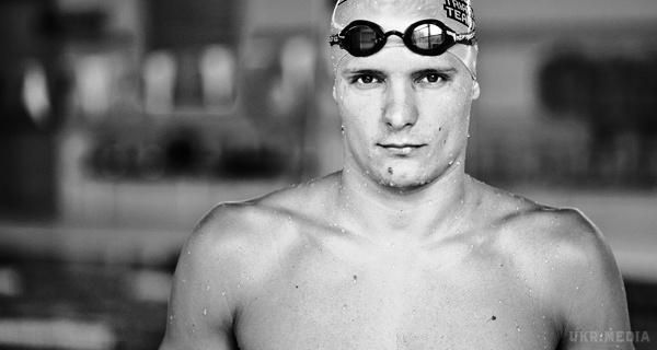 Поляк Карась переплив Балтійське море та встановив рекорд. Польський плавець Себастьян Карась встановив світовий рекорд , подолавши вплав 100 - кілометрову дистанцію в Балтійському морі . 