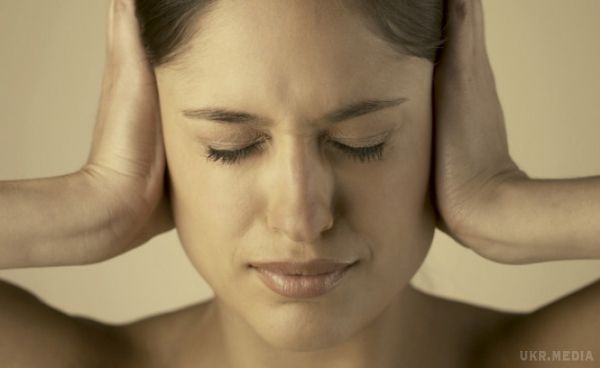 Хвороби, які супроводжуються шумом у вухах. Коли у вас шумить у вухах, це може бути передвісником однієї з цих 10 хвороб.