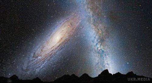 Вчені зробили сенсаційну заяву про Туманності Андромеди. Туманність Андромеди можливо заселена розумними істотами. Туманність Андромеди – найближча до Чумацькому Шляху галактика.