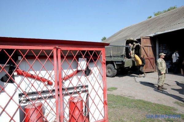 Коли і яку зимову форму отримають військові. Вартість зимового комплекту для бійців АТО складає вісім тисяч гривень.