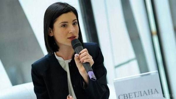  Українка замовила Maybach Coupe майже за 3 млн євро. Таблоїд l'express опублікував список передбачуваних майбутніх власників елітного авто.