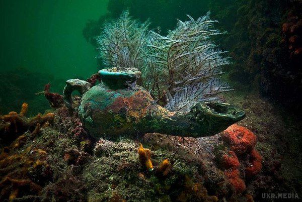 Те, що вчені знайшли на дні океану, зруйнує всі стародавні міфи!. Це відкриття шокувало всіх...