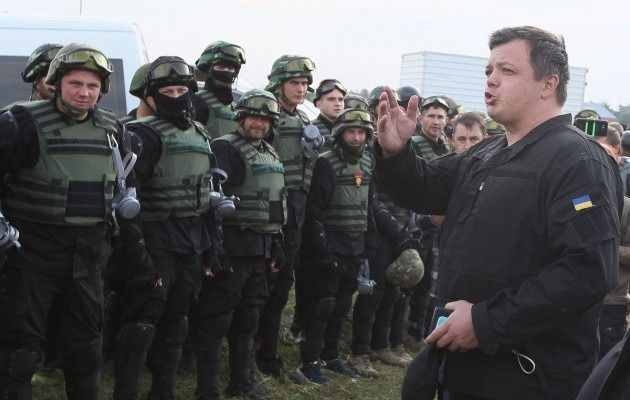 На кордоні постраждали 12 поліцейських і 5 прикордонників.  Попередньо в діях організаторів масового безладу на кордоні вбачаються ознаки порушення ст.332 та 348 Кримінального кодексу України.