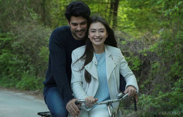 Турецький серіал: Нескінченна любов, 20 серія (відео).  Нескінченна любов.