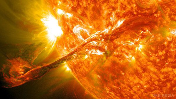 Фахівці пояснили, як спалахи на Сонці впливають на організм. Спалахи на Сонці впливають на людський організм, але все залежить від індивідуальної реакції.