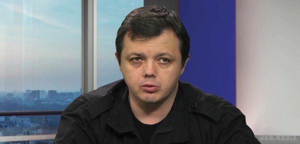 Бійців Семенченко оточили люди в чорному, в машинах "вибухівка". Поліція вчинила провокацію проти бійців батальйону Донбас, які охороняли Михайла Саакашвілі.