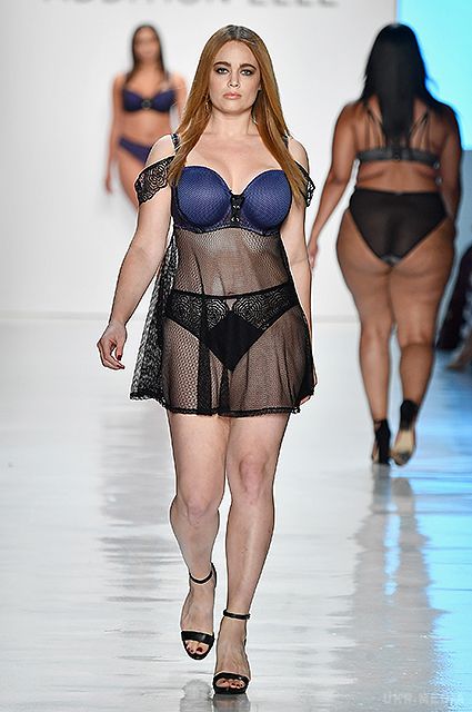Моделі плюс-сайз на Тижні моди в Нью-Йорку. У фешн-показах все частіше стали брати участь моделі з нестандартними фігурами, а одна з найзнаменитіших манекенниць plus size Ешлі Грем — на піку популярності.