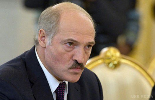 Лукашенко передумав їхати на військові маневри до Росії. Причина, за якою глава Білорусі не відвідає російський полігон, поки що не повідомляється.