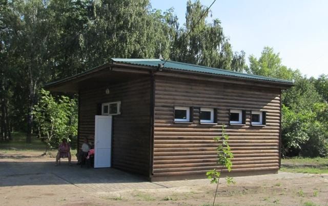 У сільській школі Черкаської області за мільйон відремонтували туалет. На облаштування надсучасних санвузлів з обласного бюджету витратили майже 1,2 млн грн, але вбиральні досі закриті.