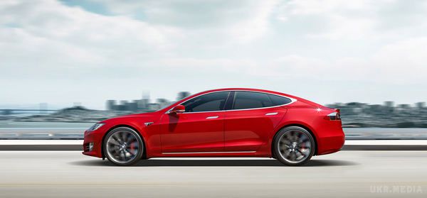 Tesla анонсувала припинення продажів Model S. Компанія Tesla має намір припинити продажі найбільш доступної модифікації електрокара Model S 75.
