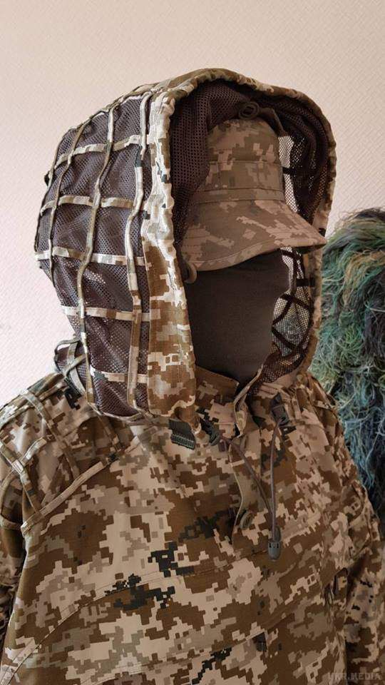 У Міноборони показали, нові маскувальні костюми українських снайперів. Форму вдосконалили.