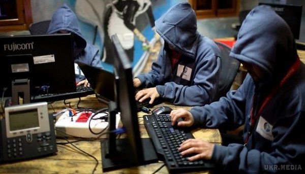 Хакери "поставили на лічильник" провідні компанії світу. Група хакерів Phantom Squad загрожує влаштувати масову DDoS-атаку на сайти найбільших компаній світу .