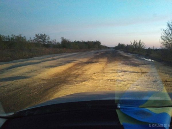 Надія Савченко потрапила в ДТП: з'явилися фото. Аварія сталася на трасі Н14.