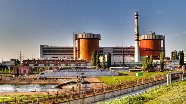 Енергоблок Південноукраїнської АЕС стане найпотужнішим в Україні. “Енергоатом” за участю Westinghouse підвищить встановлену потужність третього енергоблоку Южно-Української АЕС на 10% – до 1100 МВт.