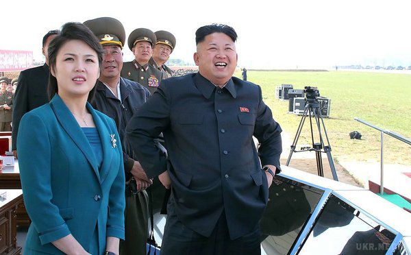 Маловідомі факти про дружину диктатора КНДР. Модниця з південнокорейським минулим.