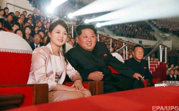 Маловідомі факти про дружину диктатора КНДР. Модниця з південнокорейським минулим.