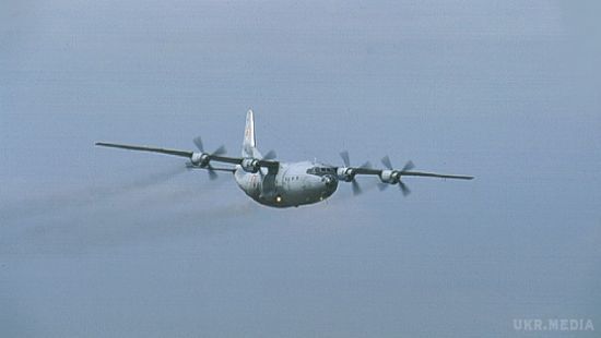 У Конго впав військовий вантажний літак Ан-12 з українцями на борту. На борту Ан-12 перебували 12 осіб, серед них було троє українців.