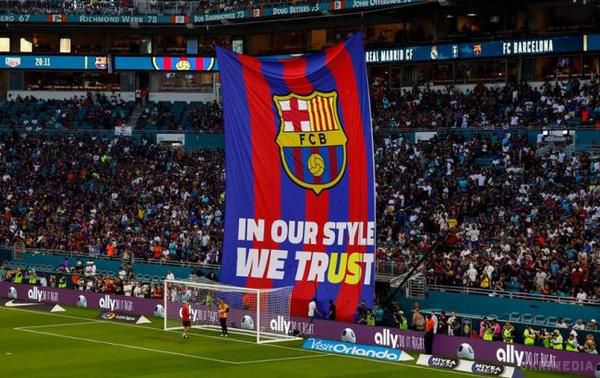 Через референдуму в Каталонії "Барселона" проведе матч при порожніх трибунах. В "Барселоні" заявили, що Професійна футбольна ліга відмовилася перенести матч.