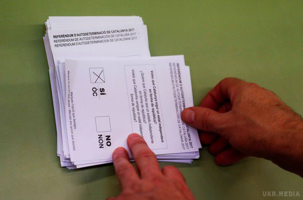 У Єврокомісії назвали незаконним референдум про незалежність Каталонії. Референдум в Каталонії визнаний незаконним згідно Конституції Іспанії.