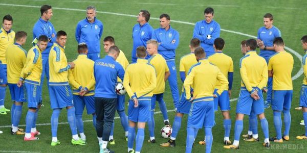Сьогодні - Косово – Україна: заявки на матч. У п'ятницю,збірна України зіграє на виїзді проти збірної Косово (початок матчу в 21:45).