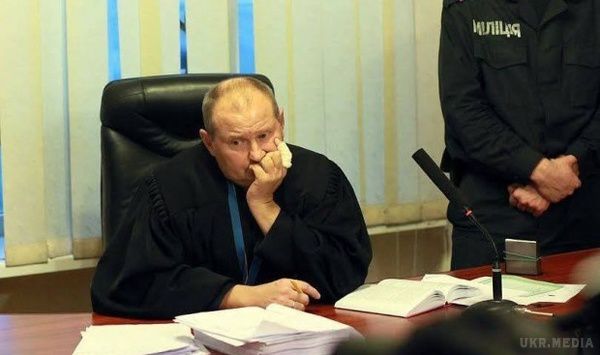 Молдова відмовила в політичному притулку скандального судді Чаусу. Клопотання Миколи Чауса було відхилено вчора, 5 жовтня,