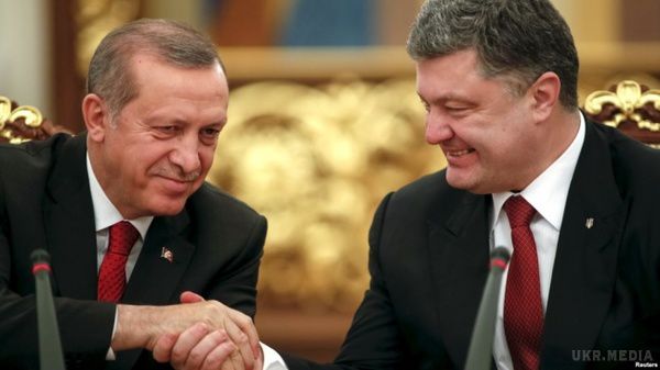 В Україну приїде президент Туреччини Ердоган. Зустріч Ердогана і Порошенко запланована на понеділок, 9 жовтня.