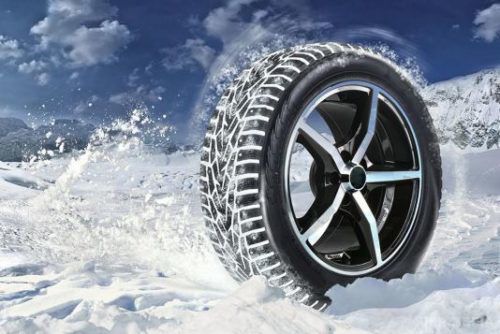 Як вибрати зимові шини для автомобіля. Наскільки впевнено триматиметься автомобіль на засніженій дорозі чи при ожеледиці багато в чому буде залежати від зимових шин.