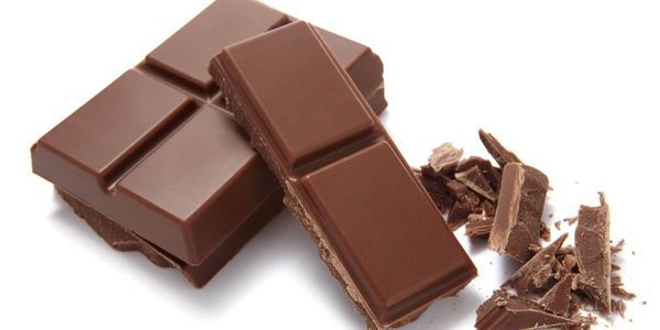 Дієтологи розповіли, як схуднути з допомогою шоколадної дієти. Дієтологи підказали, як їсти шоколад і при цьому ефективно скидати зайві кілограми.