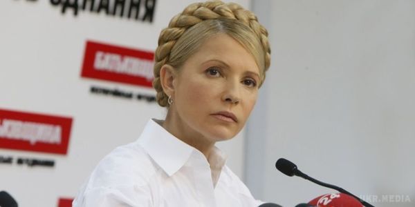 Тимошенко заявила, що підтримає всі вимоги Саакашвілі на акціях протесту 17 жовтня. Партія "Батьківщина" повністю підтримує три вимоги, які громадські активісти Саакашвілі планують висунути президентові України.