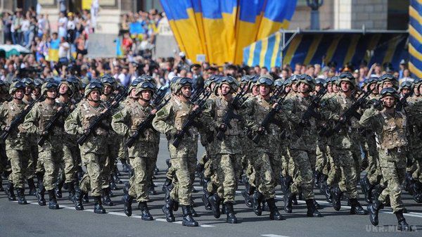 Тисячі військових чекають атаки на День захисника України. Всі співробітники спеціальних відомств весь день будуть знаходиться у стані підвищеної бойової готовності.
