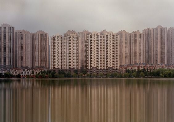 Ось як виглядають міста-примари в Китаї: 12 страшних фотографій. Апокаліпсис? Епідемія? Реновація? Пояснення цього феномену ще більше збиває з пантелику!