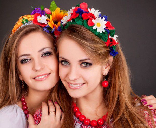 Як українки раніше виходили заміж. В Україні завжди існувало безліч цікавих обрядів і традицій. 