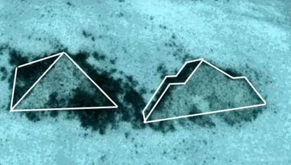 На океанському дні біля узбережжя Флориди знайшли дві підводні піраміди. Про це стверджує один з уфологів на підставі вивчення зображень, отриманих за допомогою сервісів Google Maps і Google Earth.