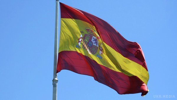 Уряд Іспанії скликає екстрене засідання по Каталонії. Іспанський уряд має, нарешті, затвердити, в якому саме вигляді воно хоче застосувати 155-ю статтю конституції, яка дозволяє обмежити самоврядування автономного співтовариства.